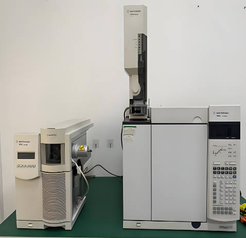 GC-MS Gas Chromatography Mass Spectrometer for organic compound analysis